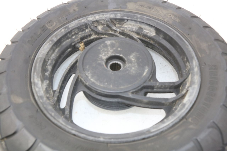 photo de OBRĘCZ TYLNA VENESI LOWIGI RETRO JJ50QT-3 50 (2020 - 2022) - Inny kąt widzenia