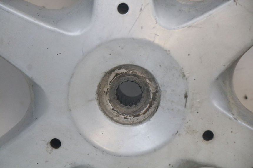 photo de OBRĘCZ TYLNA MBK MACH G AC 50 (2002 - 2014) - Zbliżenie techniczne