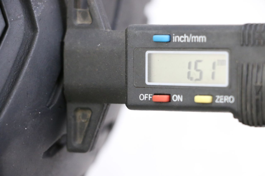 photo de OBRĘCZ TYLNA PIAGGIO MP3 LT 400 (2007 - 2012) - Zoom stanu zużycia