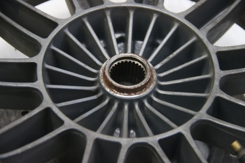 photo de OBRĘCZ TYLNA PIAGGIO MP3 125 (2006 - 2014) - Alternatywny kąt