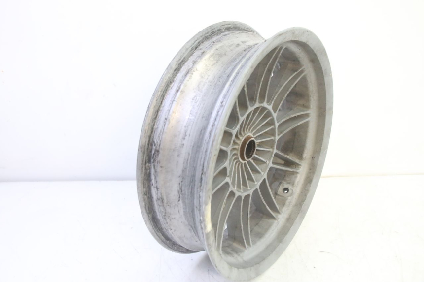 photo de OBRĘCZ TYLNA PIAGGIO MP3 RL 250 (2006 - 2010) - Widok z bliska