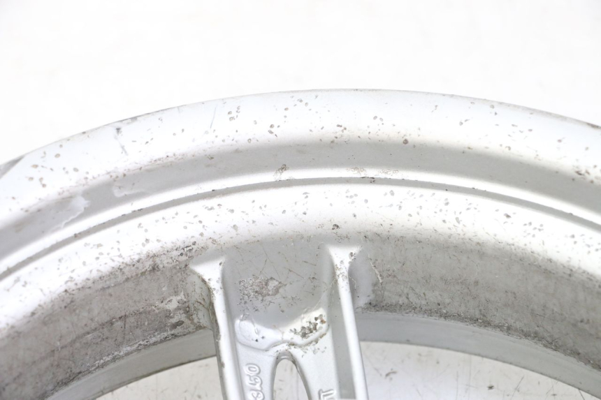 photo de OBRĘCZ TYLNA YAMAHA NEOS NEO'S 4T 50 (2008 - 2016) - Szczegóły charakterystyczne