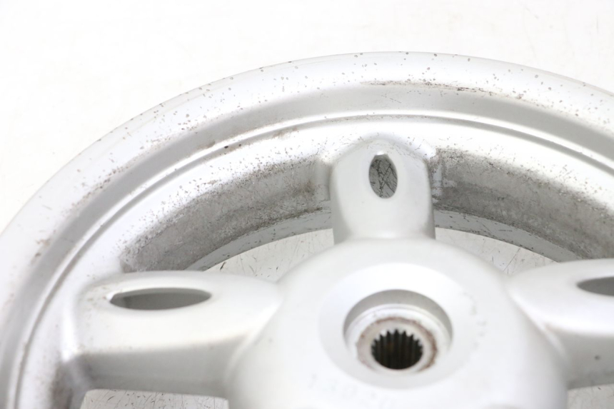 photo de OBRĘCZ TYLNA YAMAHA NEOS NEO'S 4T 50 (2008 - 2016) - Zbliżenie komponentów