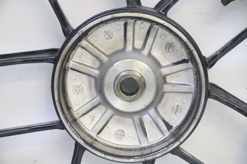 photo de OBRĘCZ TYLNA PIAGGIO NEW TYPHOON 50 (2018 - 2021) - Szczegóły charakterystyczne