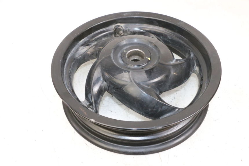 photo de OBRĘCZ TYLNA PIAGGIO NEW TYPHOON 50 (2018 - 2021) - Szczegóły charakterystyczne