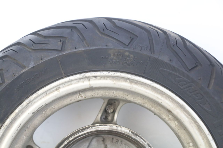 photo de OBRĘCZ TYLNA HONDA NHX LEAD 110 (2008 - 2010) - Szczegóły charakterystyczne