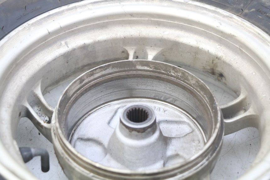 photo de OBRĘCZ TYLNA HONDA NHX LEAD 110 (2008 - 2010) - Zoom stanu zużycia