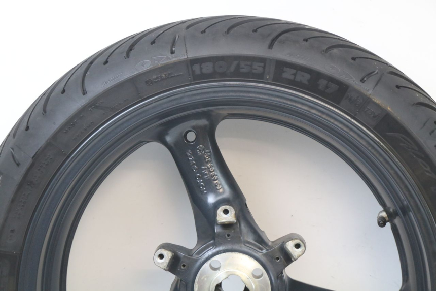 photo de OBRĘCZ TYLNA MOTO GUZZI NORGE 8V GT 1200 (2011 - 2016) - Zoom stanu zużycia