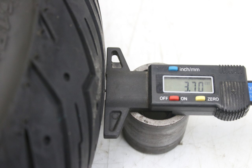 photo de OBRĘCZ TYLNA SYM ORBIT 2 4T 50 (2008 - 2017) - Widok z bliska