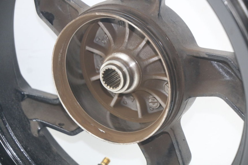 photo de OBRĘCZ TYLNA SYM ORBIT III 3 4T 50 (2021 - 2025) - Oznaczenia i referencje