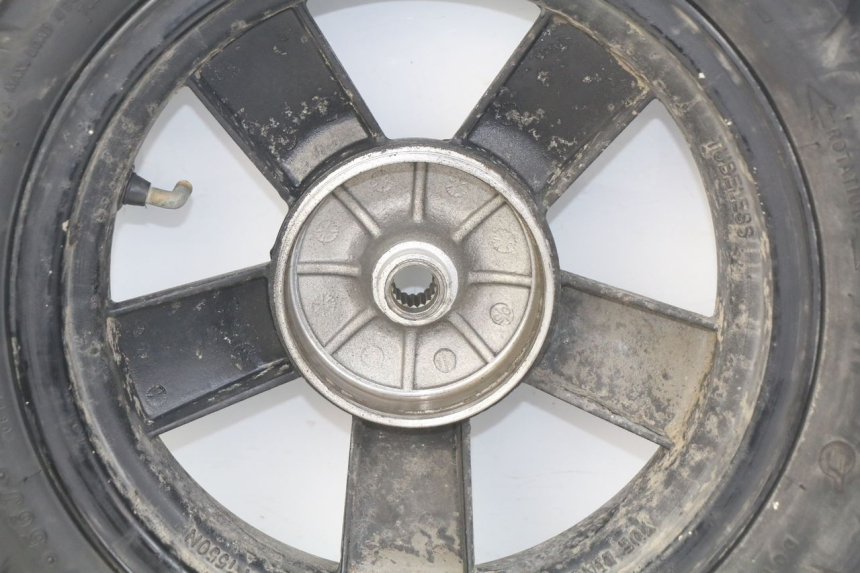 photo de OBRĘCZ TYLNA TNT MOTOR OTTO 2T 50 (2012 - 2018) - Zbliżenie komponentów