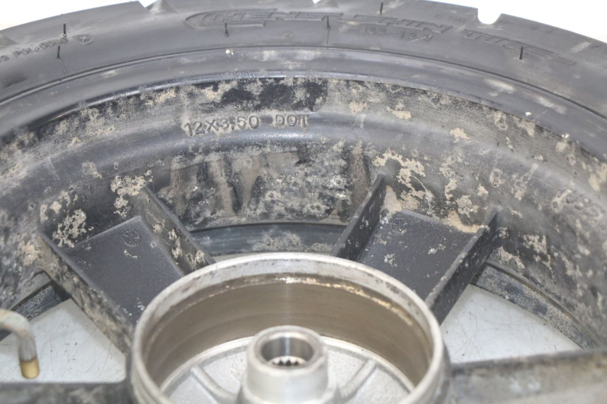 photo de OBRĘCZ TYLNA TNT MOTOR OTTO 2T 50 (2012 - 2018) - Zbliżenie techniczne