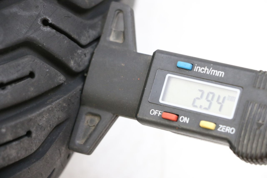 photo de OBRĘCZ TYLNA HONDA PCX (JF47) 125 (2012 - 2013) - Zoom stanu zużycia