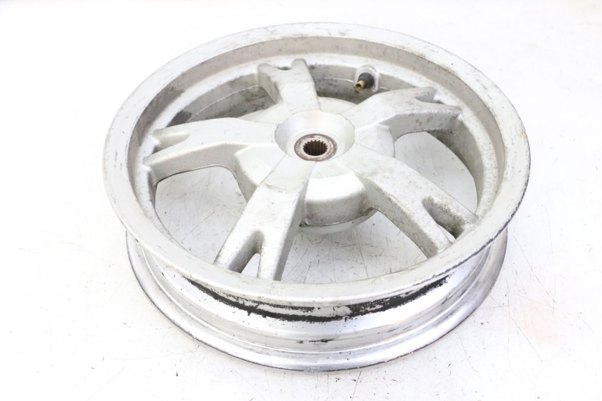 photo de OBRĘCZ TYLNA PEUGEOT KISBEE 4T 50 (2010 - 2017) - Widok z bliska