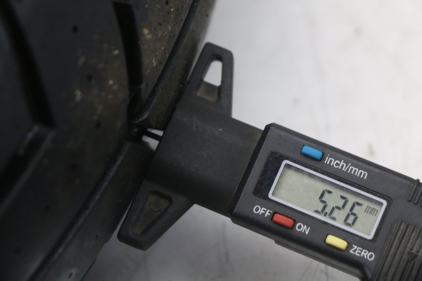 photo de OBRĘCZ TYLNA REGAL RAPTOR RAXTER 2 125 (2007 - 2015) - Widok z bliska