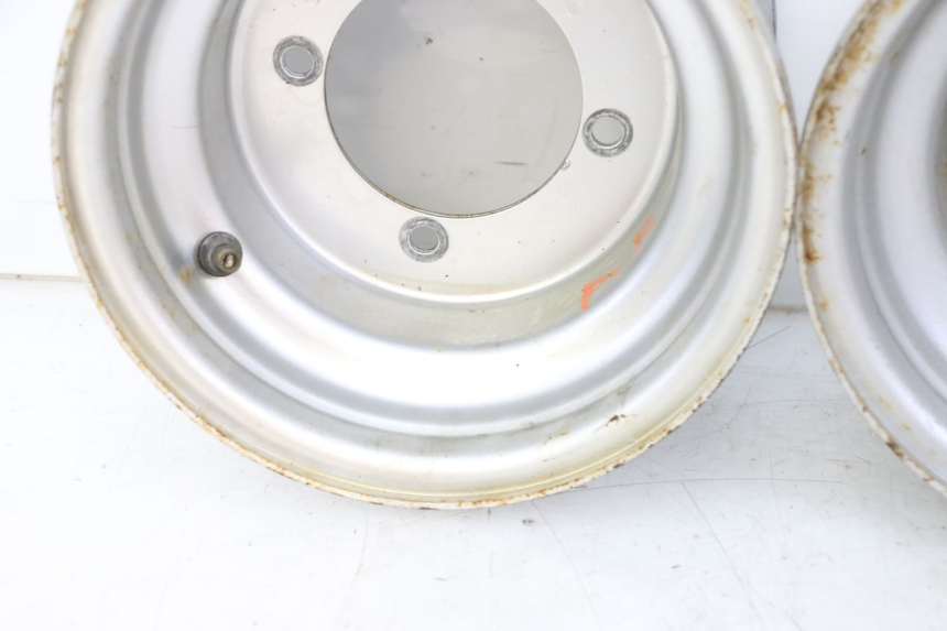 photo de OBRĘCZ TYLNA HYTRACK S 150 (2003 - 2011) - Oznaczenia i referencje