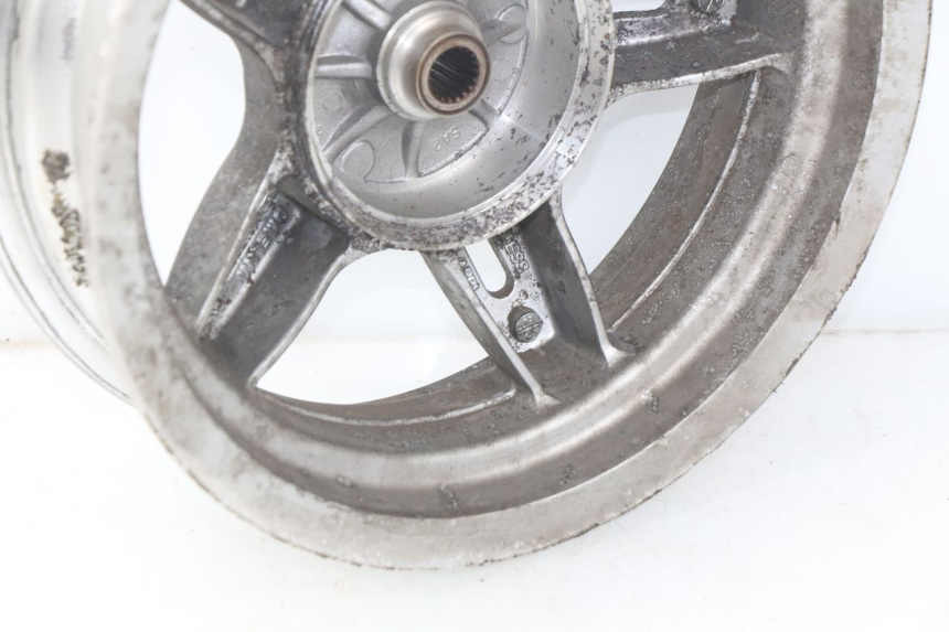 photo de OBRĘCZ TYLNA DAELIM S2 125 (2006 - 2007) - Zbliżenie techniczne