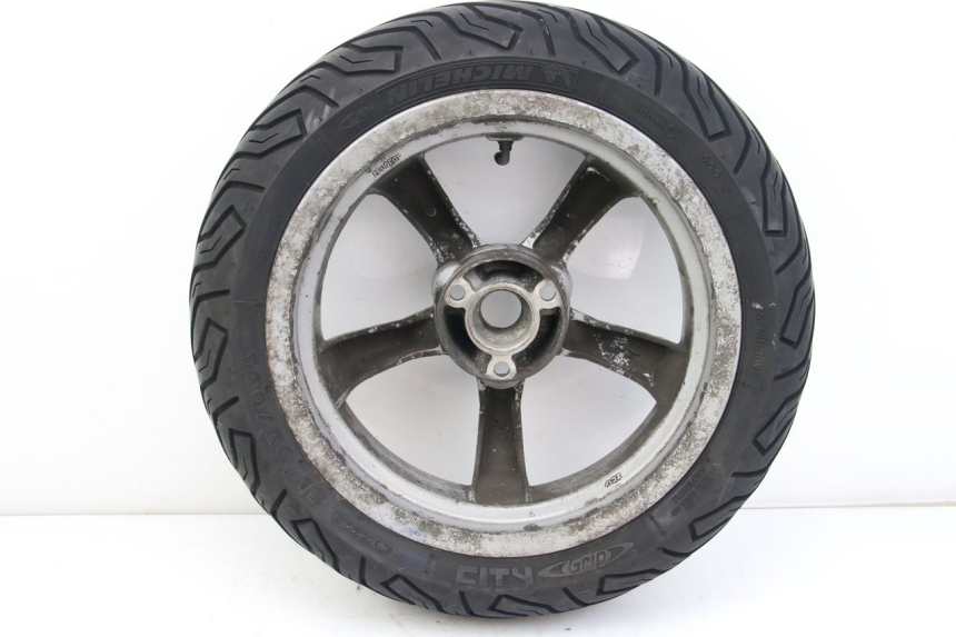 photo de OBRĘCZ TYLNA PEUGEOT SATELIS COMPRESSOR K15 125 (2006 - 2009) - Szczegół części