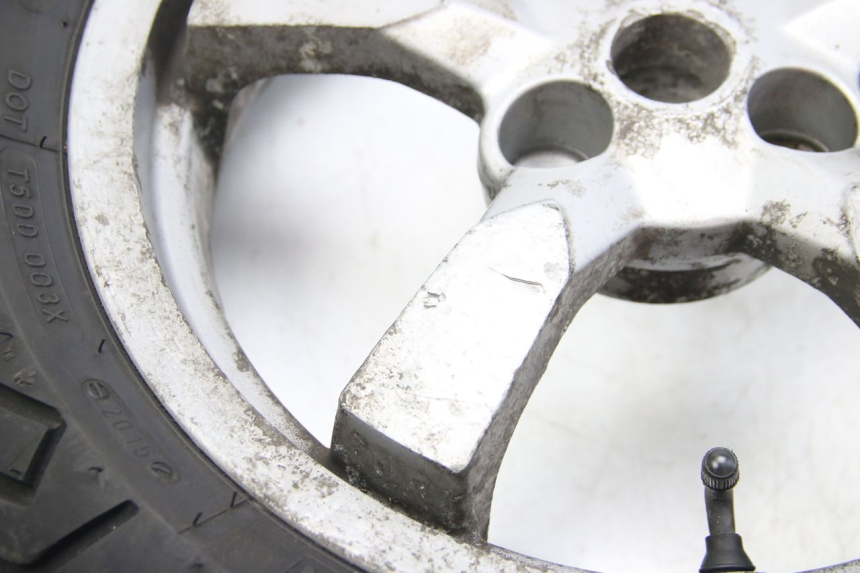 photo de OBRĘCZ TYLNA PEUGEOT SATELIS COMPRESSOR K15 125 (2006 - 2009) - Zbliżenie techniczne