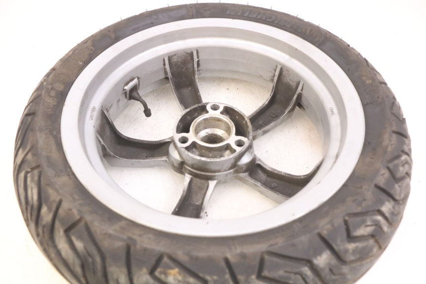 photo de OBRĘCZ TYLNA PEUGEOT SATELIS 125 (2010 - 2012) - Zoom stanu zużycia