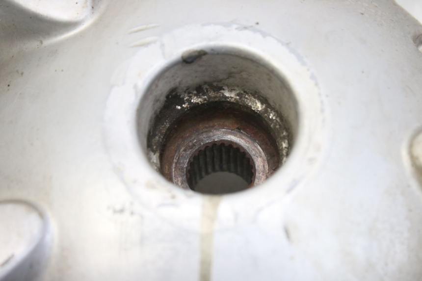 photo de OBRĘCZ TYLNA APRILIA SCARABEO 100 (2003 - 2012) - Zoom stanu zużycia