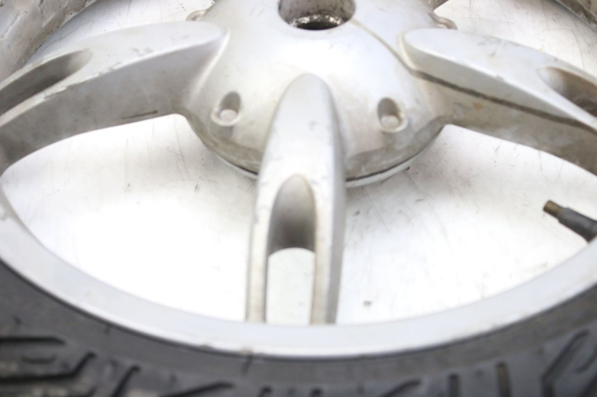 photo de OBRĘCZ TYLNA APRILIA SCARABEO 100 (2003 - 2012) - Punkty mocowania