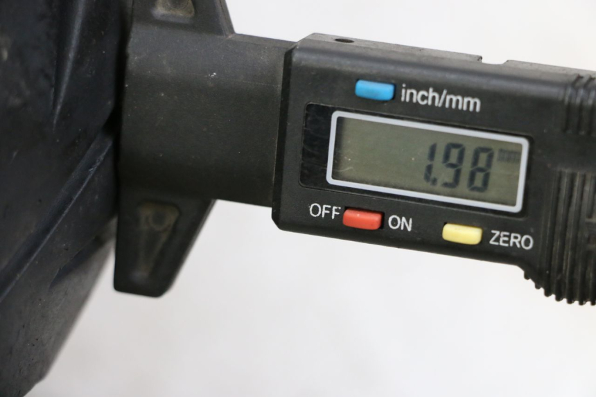 photo de OBRĘCZ TYLNA APRILIA SR MOTARD 50 (2012 - 2018) - Zoom stanu zużycia