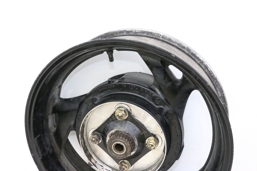 photo de OBRĘCZ TYLNA HONDA ST PAN EUROPEAN 1300 (2002 - 2013) - Zbliżenie techniczne