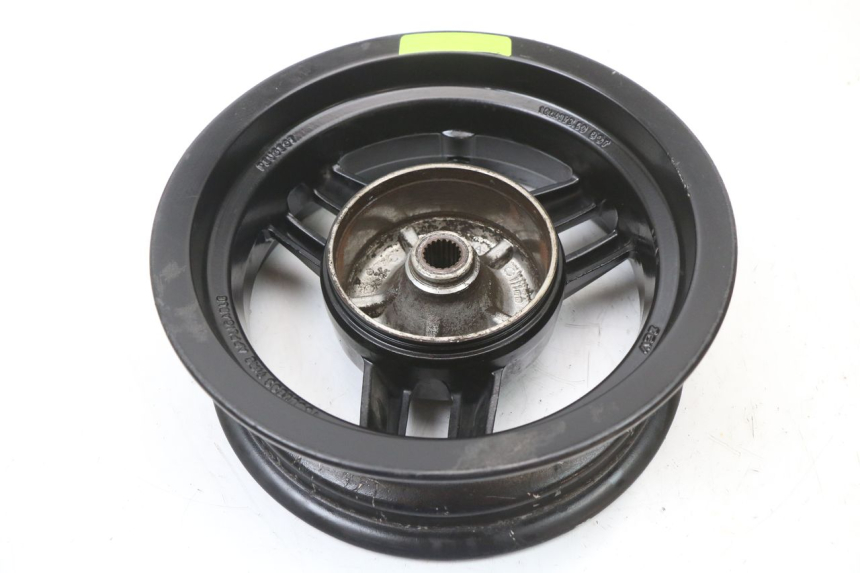 photo de OBRĘCZ TYLNA PEUGEOT STREETZONE I 2T 50 (2018 - 2020) - Szczegóły charakterystyczne