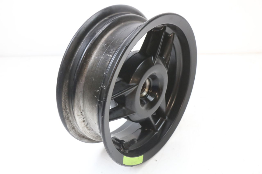 photo de OBRĘCZ TYLNA PEUGEOT STREETZONE I 2T 50 (2018 - 2020) - Zbliżenie techniczne