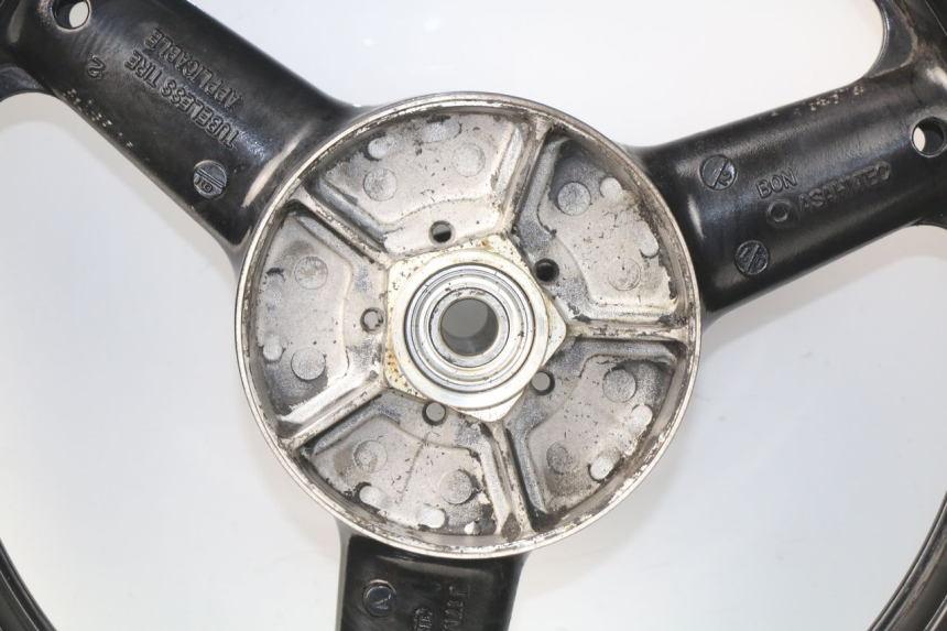 photo de OBRĘCZ TYLNA SUZUKI SV S ABS 650 (2003 - 2009) - Oznaczenia i referencje