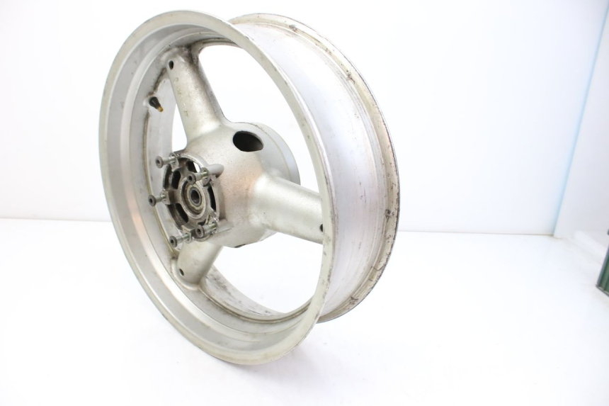 photo de OBRĘCZ TYLNA SUZUKI SV S 650 (1999 - 2002) - Zbliżenie techniczne