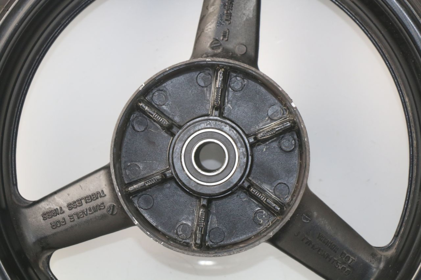 photo de OBRĘCZ TYLNA YAMAHA TDM ABS 900 (2002 - 2014) - Stan powierzchni