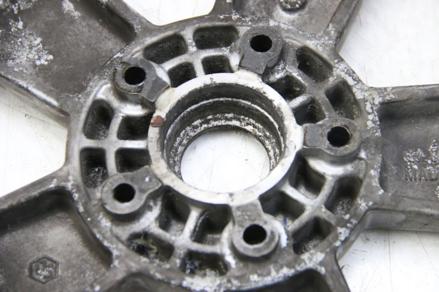 photo de OBRĘCZ TYLNA PIAGGIO VESPA GRANTURISMO 125 (2003 - 2007) - Inny kąt widzenia