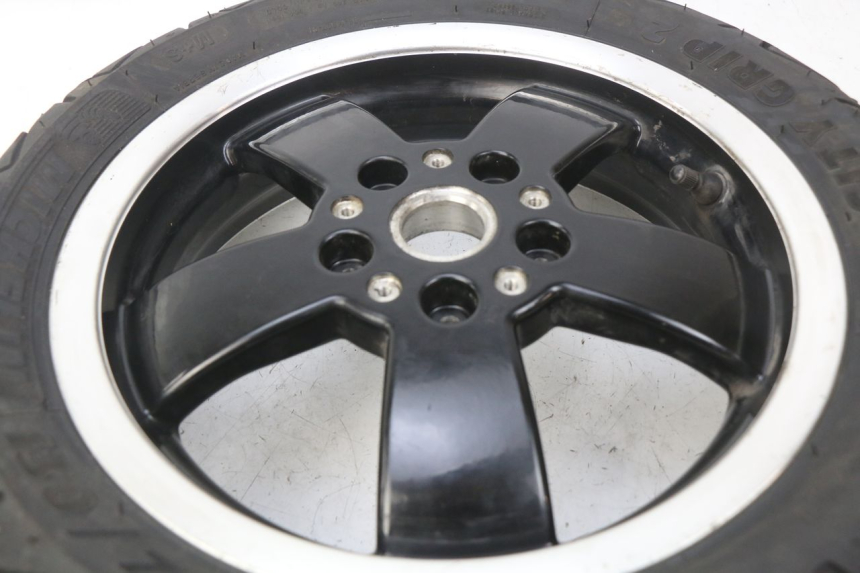 photo de OBRĘCZ TYLNA PIAGGIO VESPA GTS IGET ABS 125 (2017 - 2023) - Zoom stanu zużycia