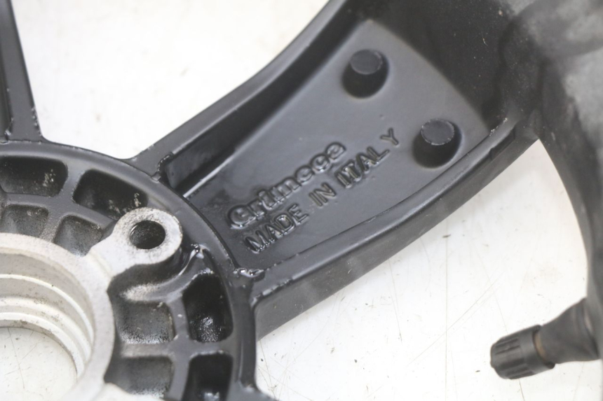 photo de OBRĘCZ TYLNA PIAGGIO VESPA GTS SUPER IE 125 (2009 - 2016) - Widok produktu