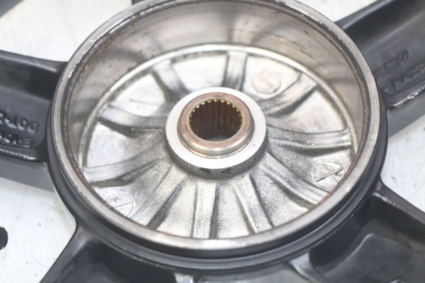 photo de OBRĘCZ TYLNA PIAGGIO VESPA S 2T 50 (2007 - 2014) - Stan powierzchni