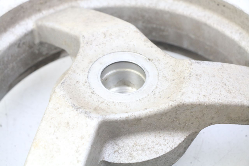 photo de OBRĘCZ TYLNA PEUGEOT VIVACITY NEW 2T 50 (2008 - 2017) - Widok z bliska