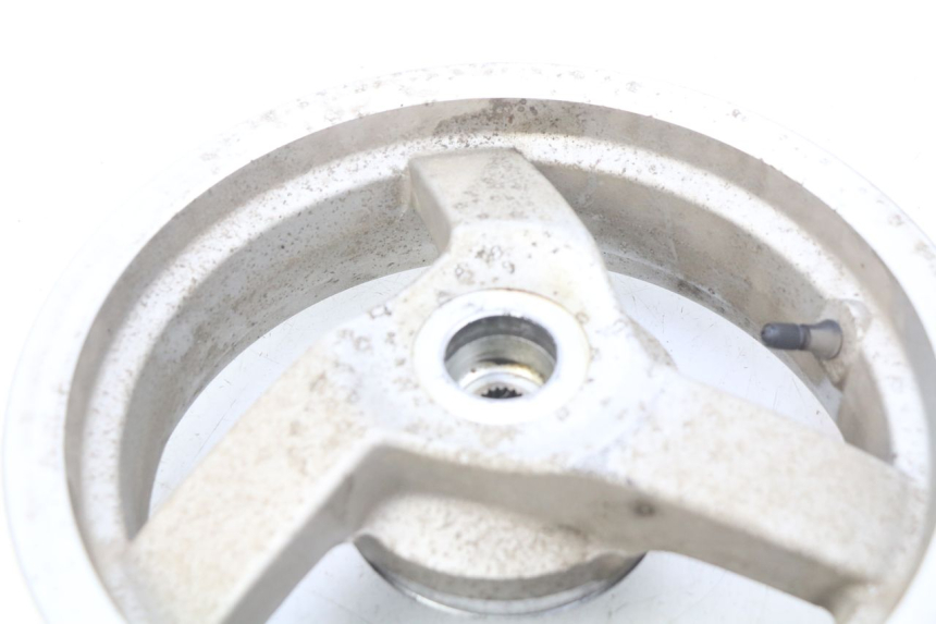 photo de OBRĘCZ TYLNA PEUGEOT VIVACITY NEW 4T 50 (2008 - 2017) - Zbliżenie komponentów