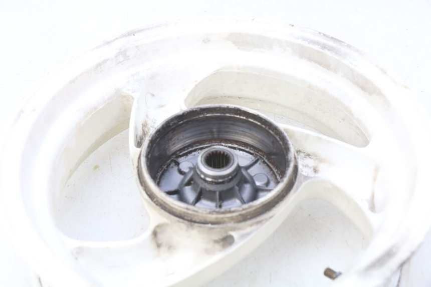 photo de OBRĘCZ TYLNA PEUGEOT VIVACITY 50 (1998 - 2003) - Zoom stanu zużycia