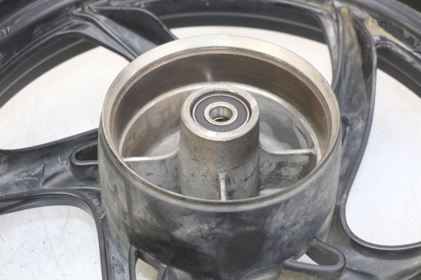 photo de OBRĘCZ TYLNA SYM WOLF SB 125 (2011 - 2018) - Zbliżenie techniczne