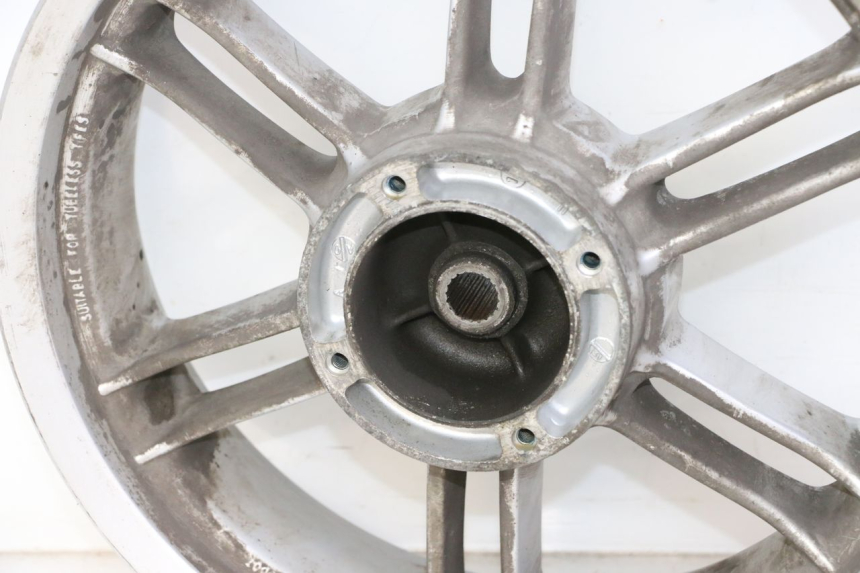 photo de OBRĘCZ TYLNA YAMAHA X-CITY XCITY 125 (2007 - 2013) - Zbliżenie komponentów