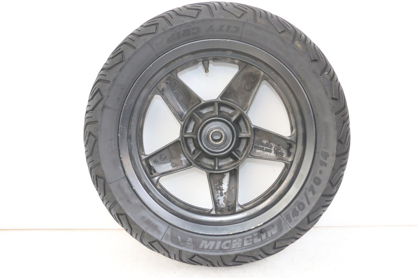 photo de OBRĘCZ TYLNA YAMAHA XMAX X-MAX 125 (2006 - 2009) - Szczegół części