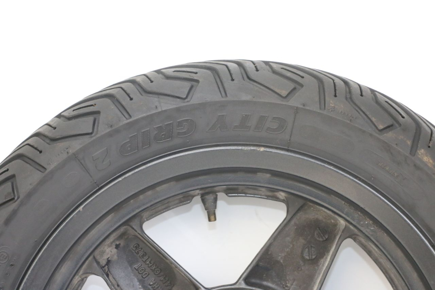 photo de OBRĘCZ TYLNA YAMAHA XMAX X-MAX 125 (2006 - 2009) - Zbliżenie komponentów