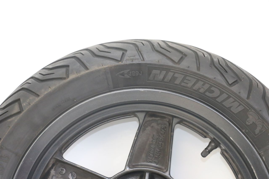 photo de OBRĘCZ TYLNA YAMAHA XMAX X-MAX 125 (2006 - 2009) - Widok z bliska