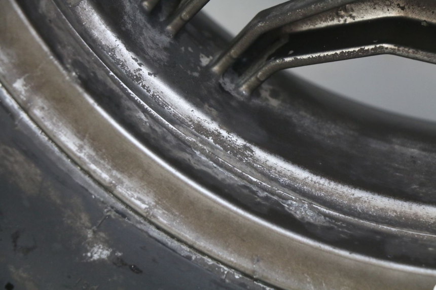 photo de OBRĘCZ TYLNA KYMCO X-TOWN XTOWN 125 (2016 - 2021) - Szczegóły charakterystyczne