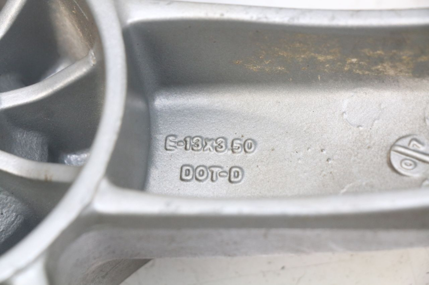 photo de OBRĘCZ TYLNA PIAGGIO X7 125 (2007 - 2013) - Szczegół części