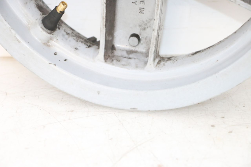 photo de OBRĘCZ TYLNA PIAGGIO X8 125 (2004 - 2007) - Zbliżenie komponentów