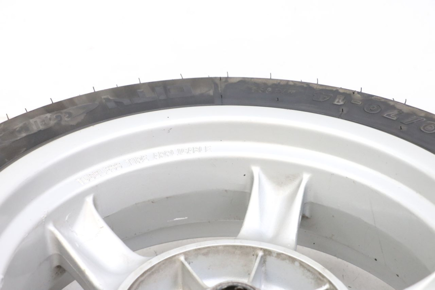 photo de OBRĘCZ TYLNA KYMCO XCITING 250 (2006 - 2009) - Zbliżenie techniczne