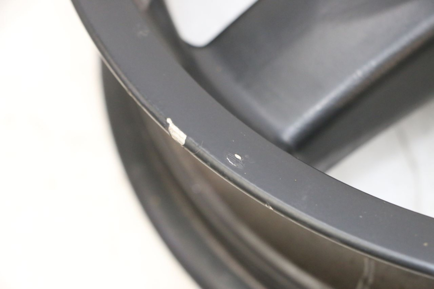 photo de OBRĘCZ TYLNA PIAGGIO XEVO - X EVO 125 (2007 - 2017) - Zbliżenie komponentów